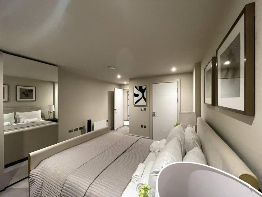2Br Urban Vista Retreat Chcl F7 Apartment Chigwell Exterior photo