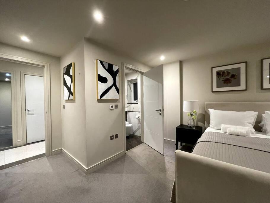 2Br Urban Vista Retreat Chcl F7 Apartment Chigwell Exterior photo